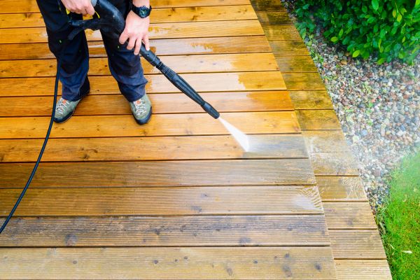 Deck Power Washing in Mission Viejo