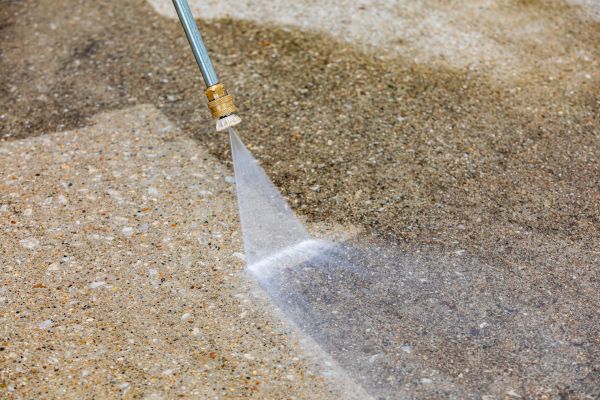 Driveway Pressure Cleaning in Mission Viejo