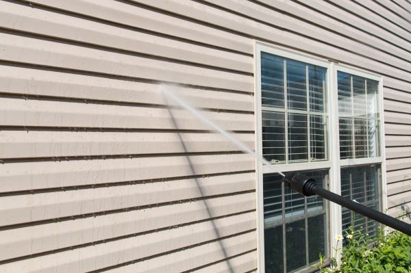 House Pressure Washing in Mission Viejo