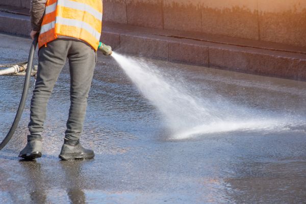 Asphalt Pressure Washing in Mission Viejo
