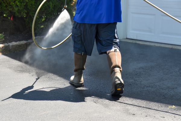 Asphalt Driveway Cleaning in Mission Viejo