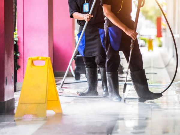 Store Powerwashing in Mission Viejo